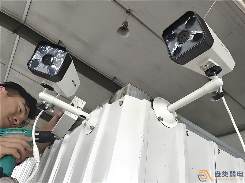 倉庫監控怎么裝？AI智能攝像頭兼顧監管與防盜