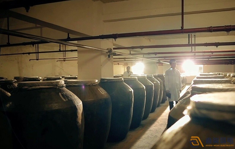 成都盎柒弱電—酒廠窖池測(cè)溫儀有什么作用？