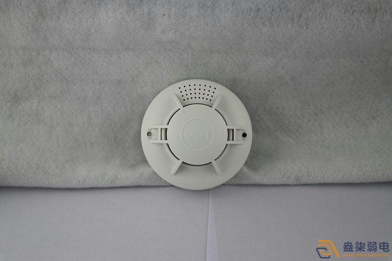 小區(qū)為什么必須安裝煙霧報(bào)警器？